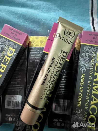 Тональный крем Dermacol