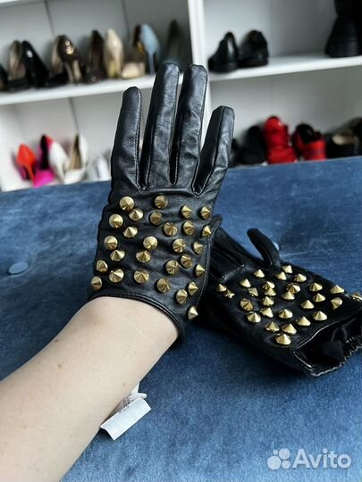 Перчатки zara