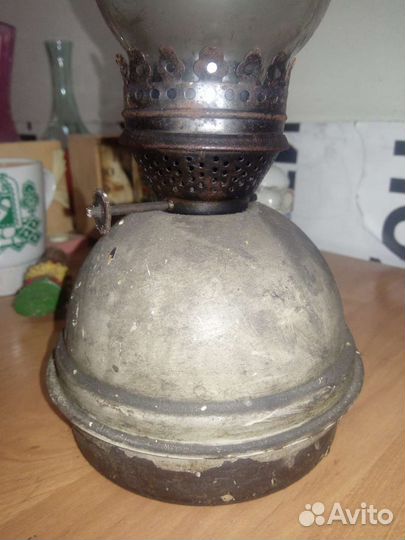 Лампа керосиновая