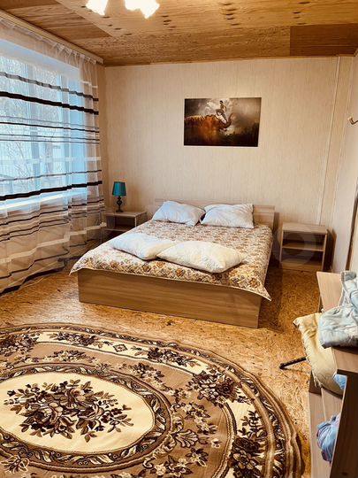 Комната 15 м² в 6-к., 1/1 эт.