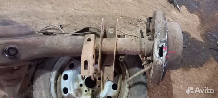 Задний мост в сборе передаточным числом 4.9Pajero
