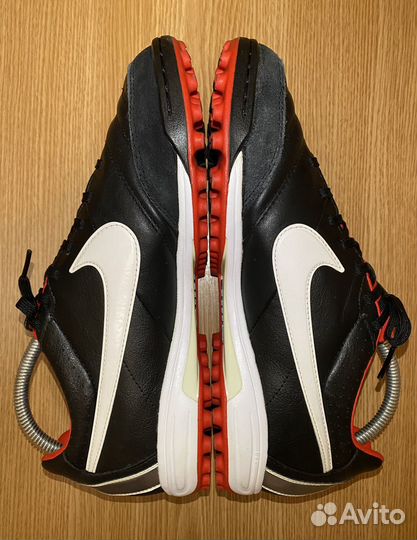 Бутсы сороконожки Nike Tiempo 40-41 оригинал
