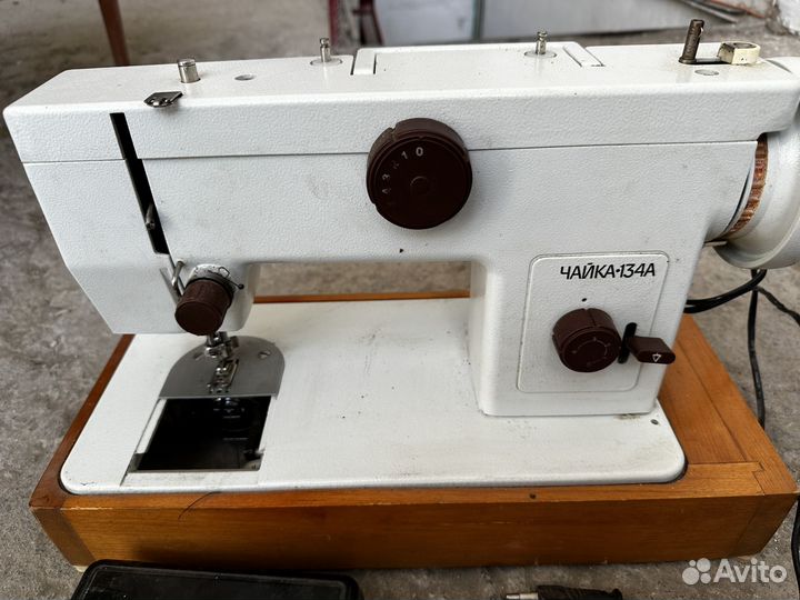 Швейная машинка чайка 134А СССР