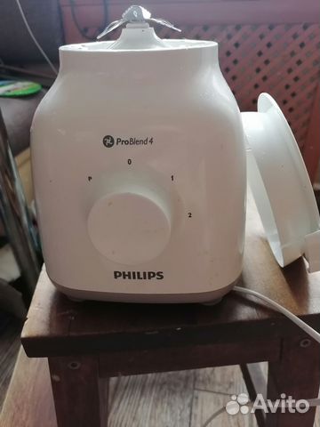 Рабочий стационарный блендер Philips без чаши