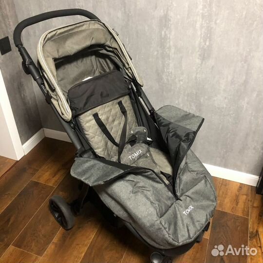 Коляска прогулочная Tomix Bliss V2, темно-серая