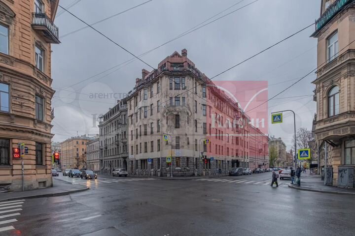 4-к. квартира, 88,9 м², 1/4 эт.