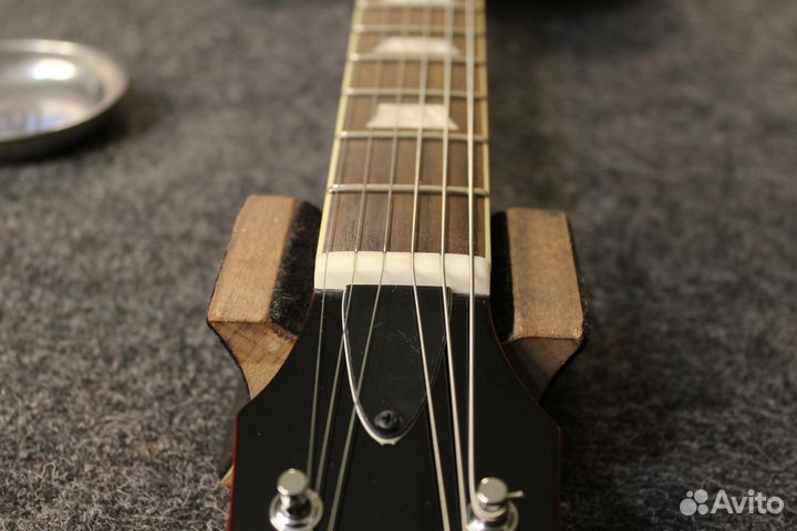 Bacchus Les Paul Standard электрогитара