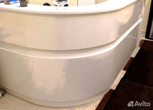 Барная стойка для приемной из искусственного камня