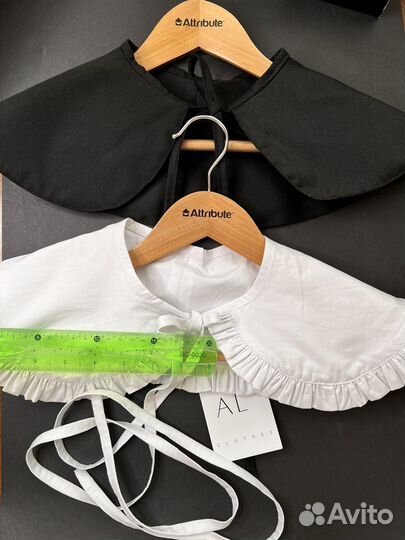 Воротник школьный