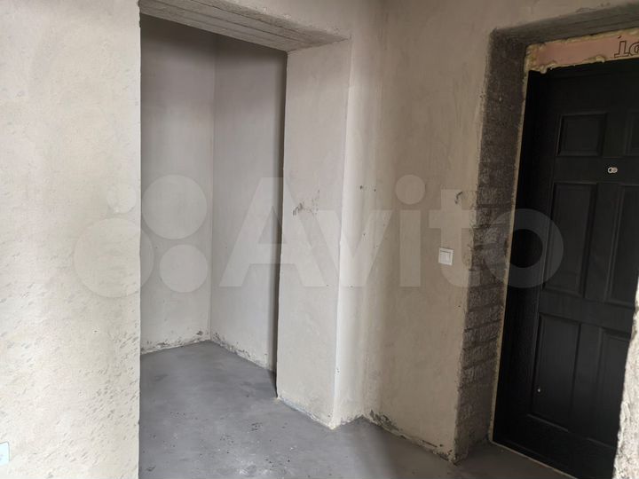 2-к. квартира, 76 м², 3/9 эт.