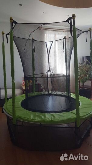 Детский батут с сеткой