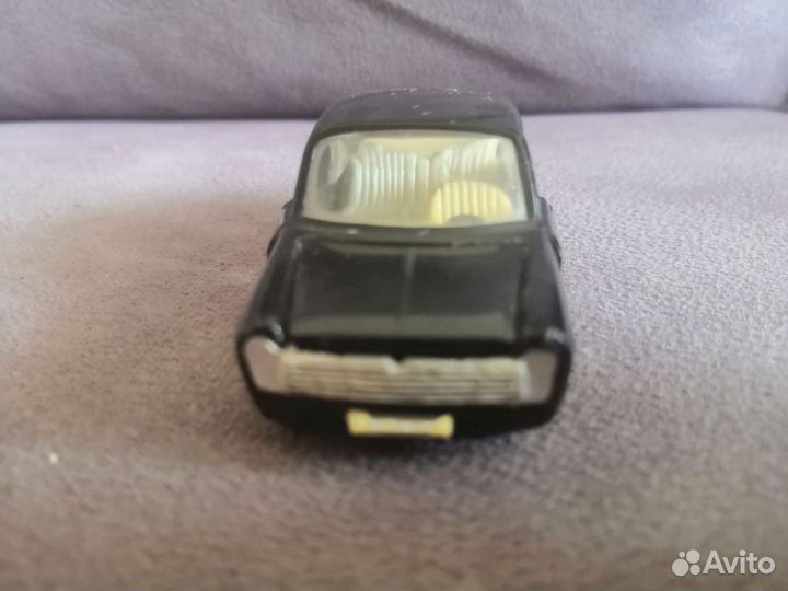 Модель автомобиля Innocenti Morris