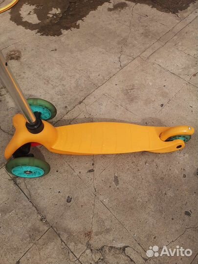 Самокат детский трехколесный