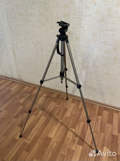 Штатив Continent A3