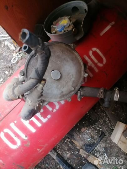 Газовый баллон для автомобиля