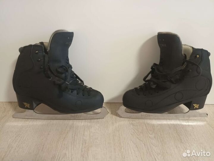 Фигурные коньки risport royal