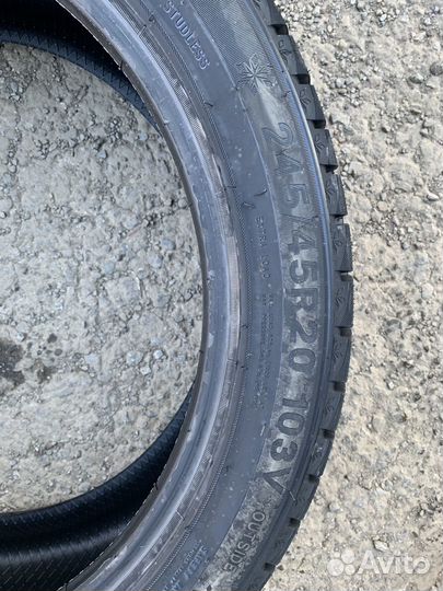Triangle Snowlink PL02 245/45 R20 103V