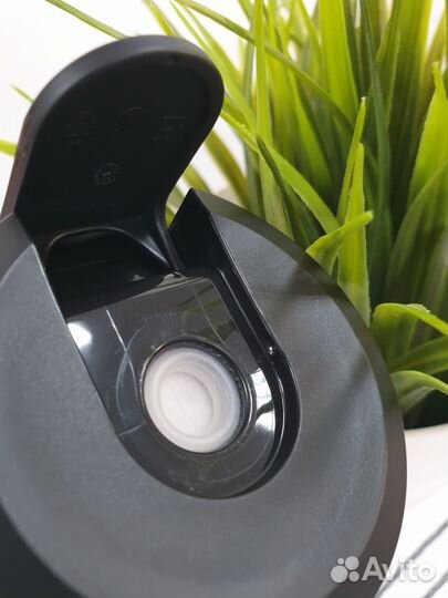 Посуда Tupperware: бутылки, соусник и др