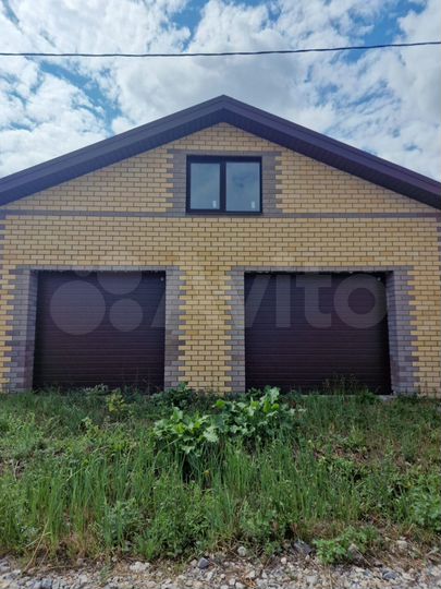 Коттедж 202,1 м² на участке 10 сот.