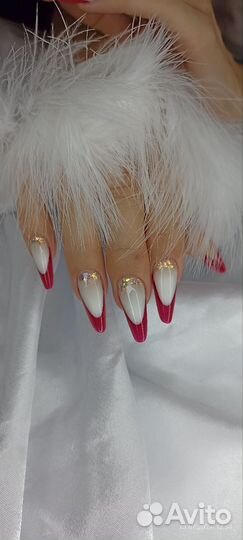 Наращивание ногтей арочное