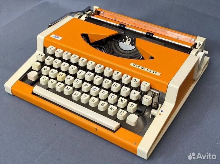 Печатная Машинка Unis TBM De Luxe, с футляром