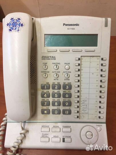 Телефон panasonic KX-T7630RU