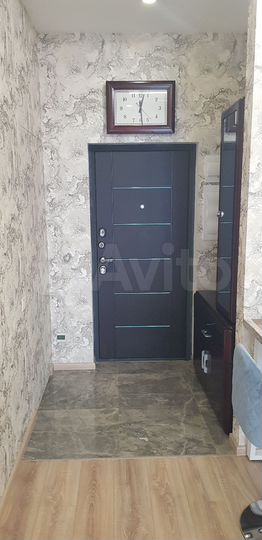 2-к. квартира, 63 м², 17/17 эт.