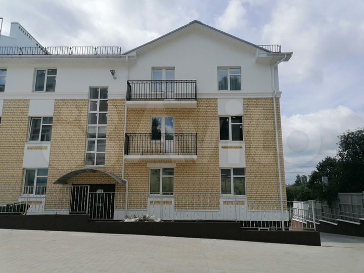 2-к. квартира, 65,6 м², 3/3 эт.