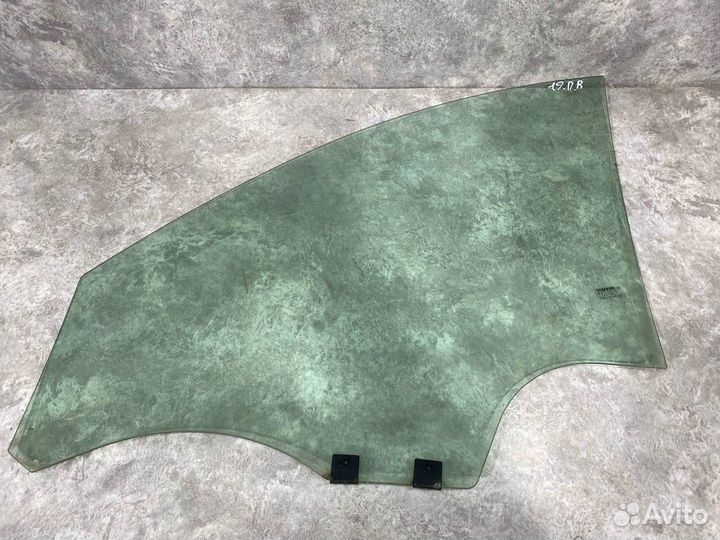 Стекло двери передней правой Renault Logan 2 2016