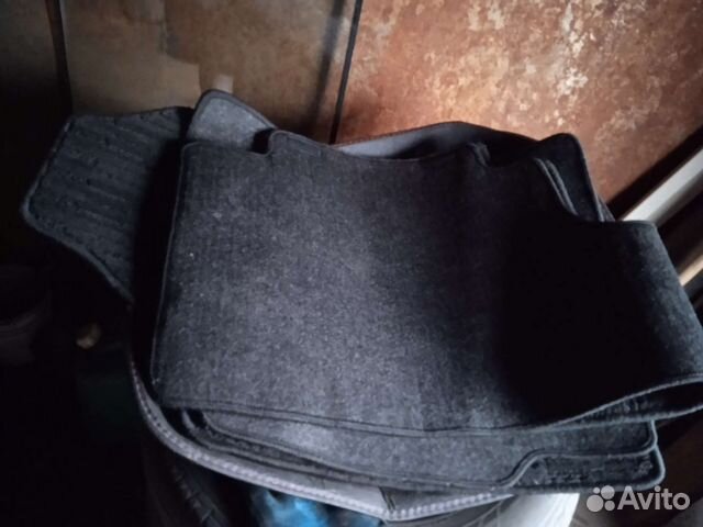 Автомобильные коврики текстильные