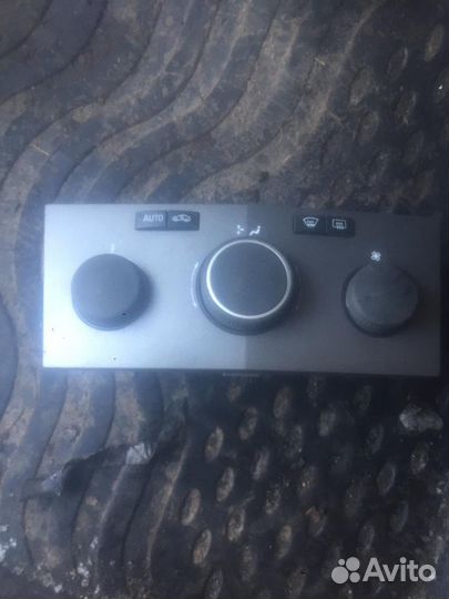 Блок управления печкой Opel Astra H 2004-2015