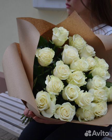 Розы Эквадор Белые 60 см Цветы Букеты Доставка