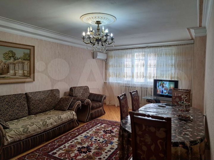 2-к. квартира, 72 м², 4/6 эт.