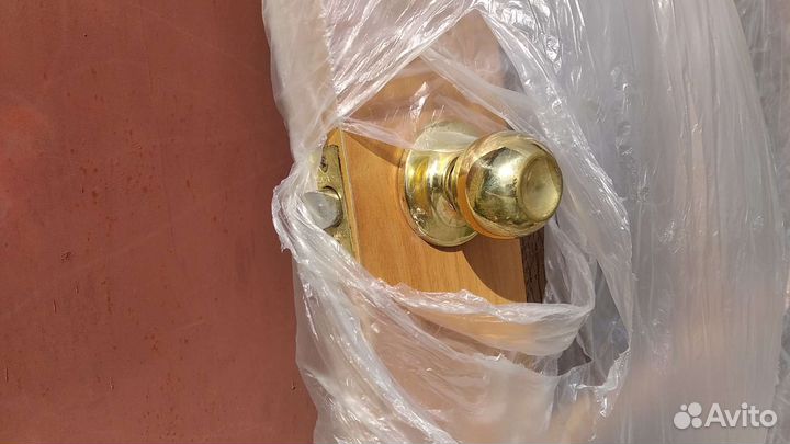 Межкомнатная дверь