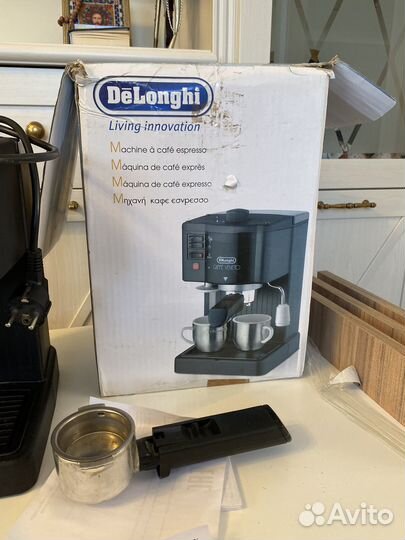 Кофемашина delonghi