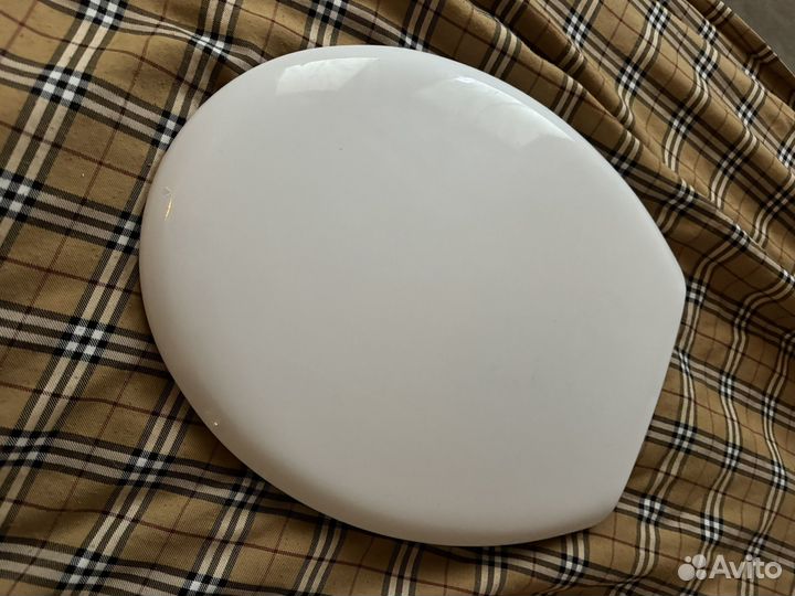 Сиденье для унитаза iddis ID01061.1