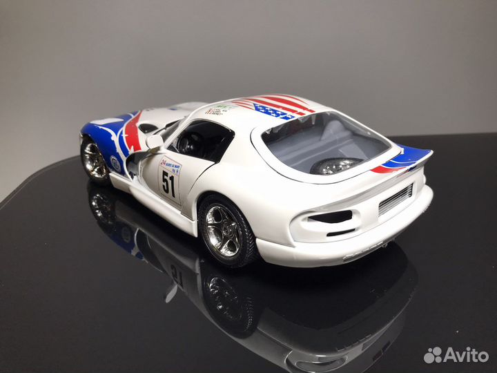 Dodge Viper GTS 1:18