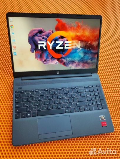 Игровой Новый HP Laptop Ryzen 3-4 ядра/озу8/SSD256