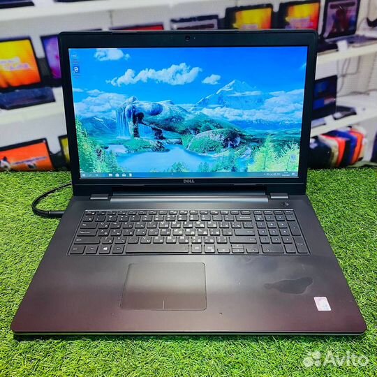 Ноутбук Dell i3/17.3