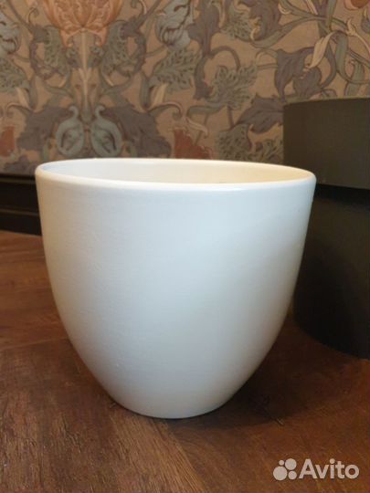 Кашпо горшок для цветов