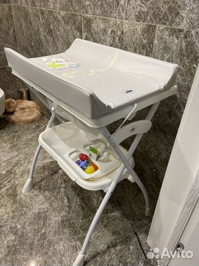 Пеленальный столик с ванночкой cam