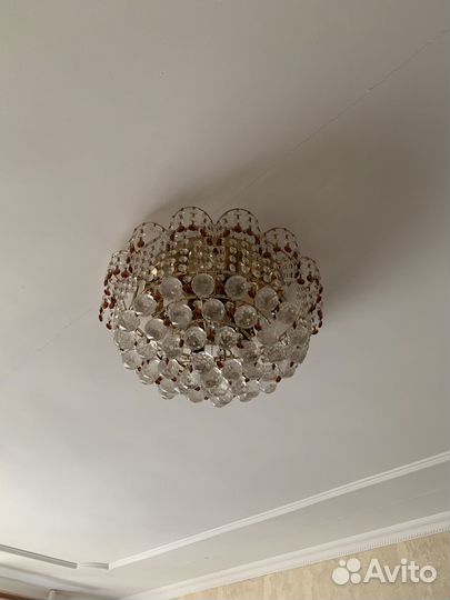 Люстра потолочная