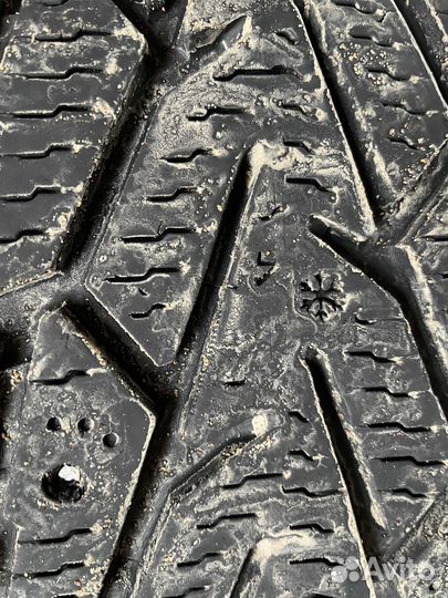 Nokian Tyres Hakkapeliitta 5 215/65 R16