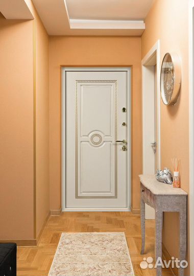 Дверь металлическая Форта зеркало