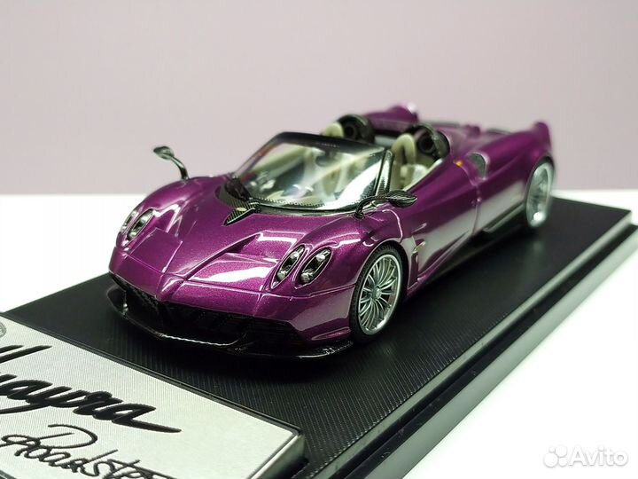 1:43 Pagani Huayra Roadster