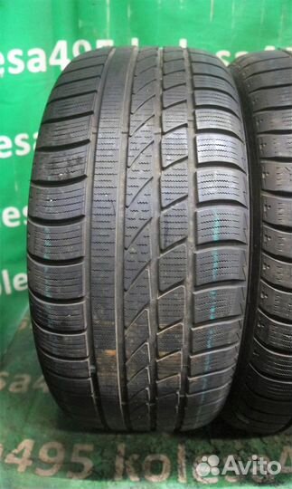 Hankook IceBear W300 255/55 R18 104V