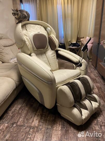 Массажное кресло