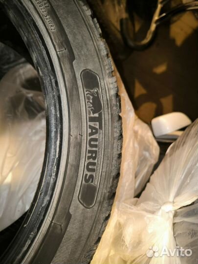 Taurus Winter 235/45 R18 98V