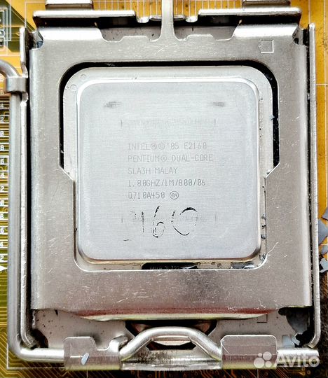 Материнская плата Asus с процессором и озу