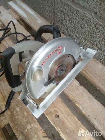 Пила циркулярная Интерскол дп-165/1200